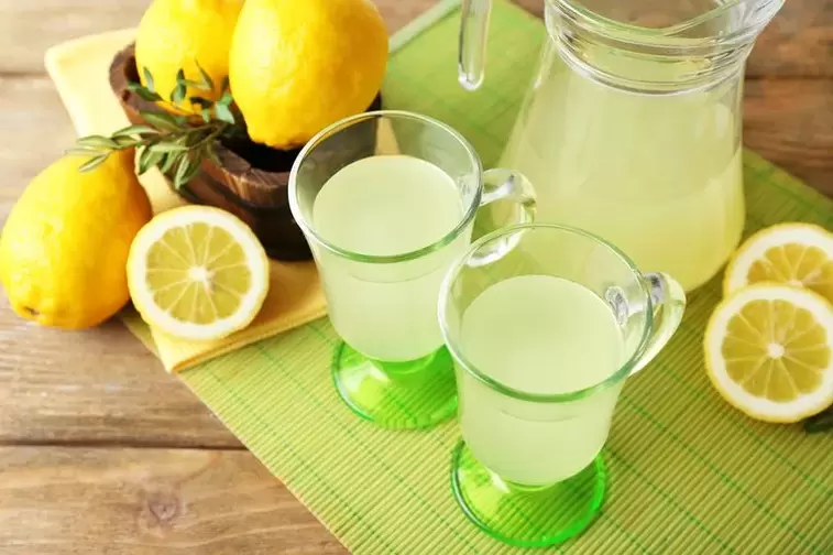 Lemonade drinking diet
